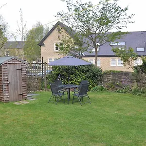 https://croft-cottage-harrogate.yorkshirehotels.net